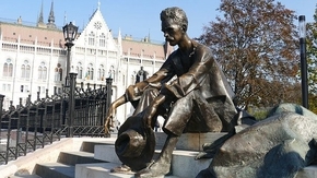 A Magyar K�lt�szet Napja - �prilis 11.